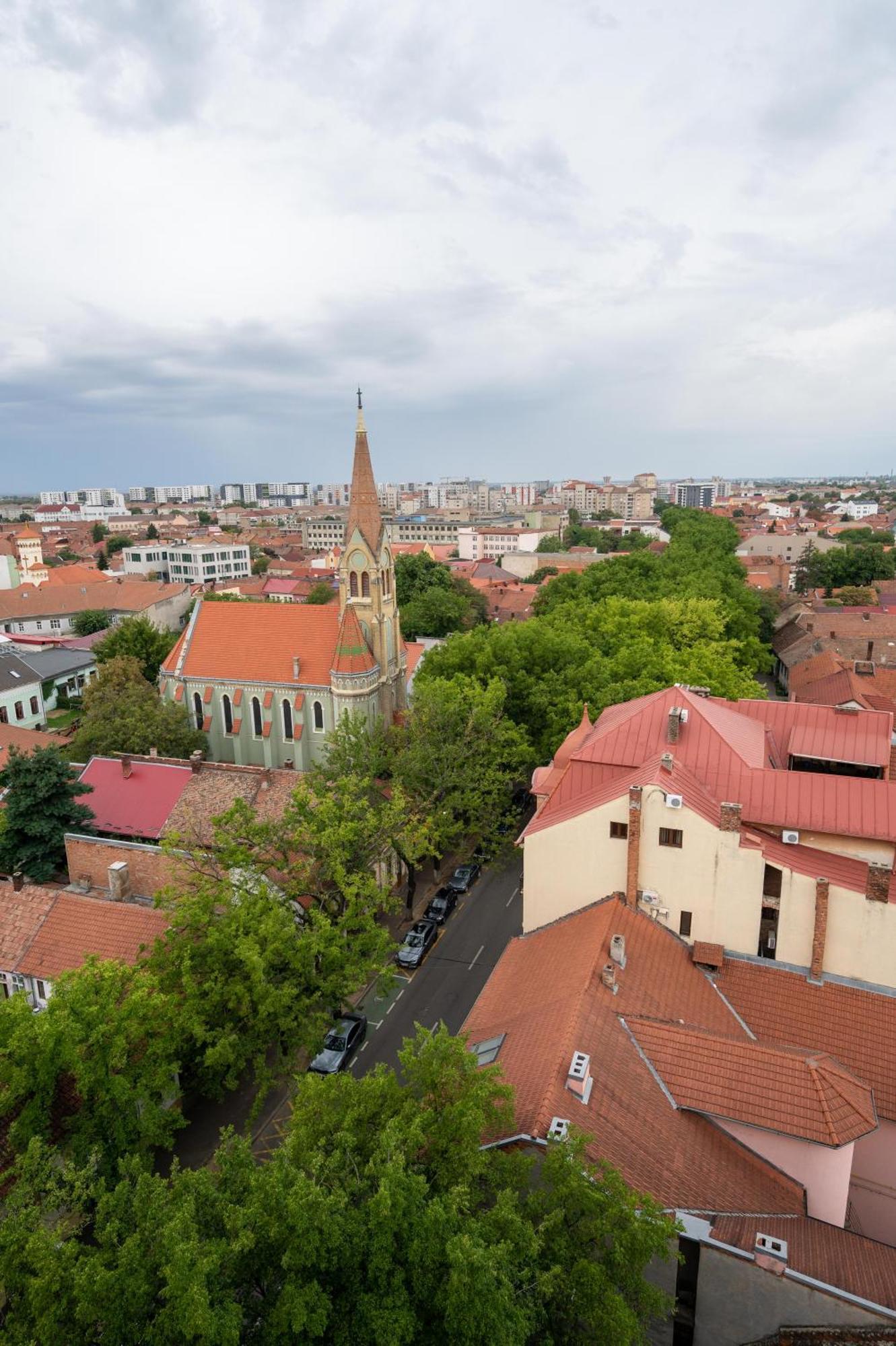 O-Zone Penthouse&Terrace Apartment Oradea Exterior photo